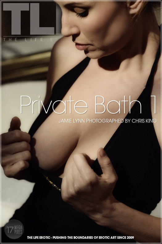 Jamie Lynn in Private Bath 1 photo 1 of 17